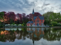 Dom, Brugia, Belgia, Drzewa, Restauracja Kasteel Minnewater, Jezioro Lake of Love